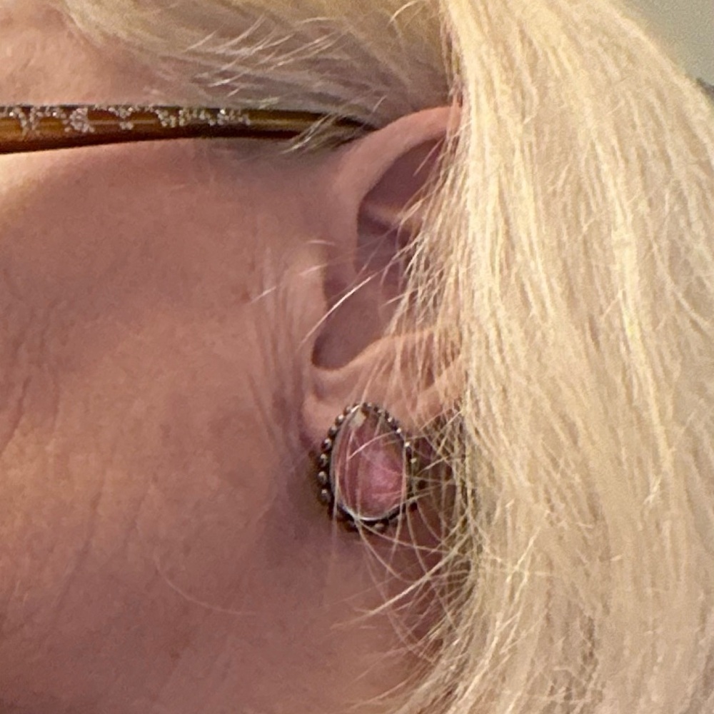 Lagos Maya rhodochrosite teardrop earrings caviar collection - Picture 3 of 8